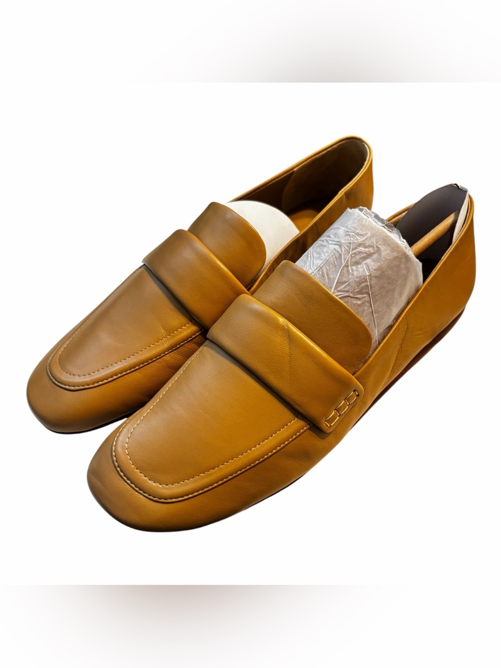 Vince Mustard Leather Loafers Flats Slip On Shoes Women’s 7